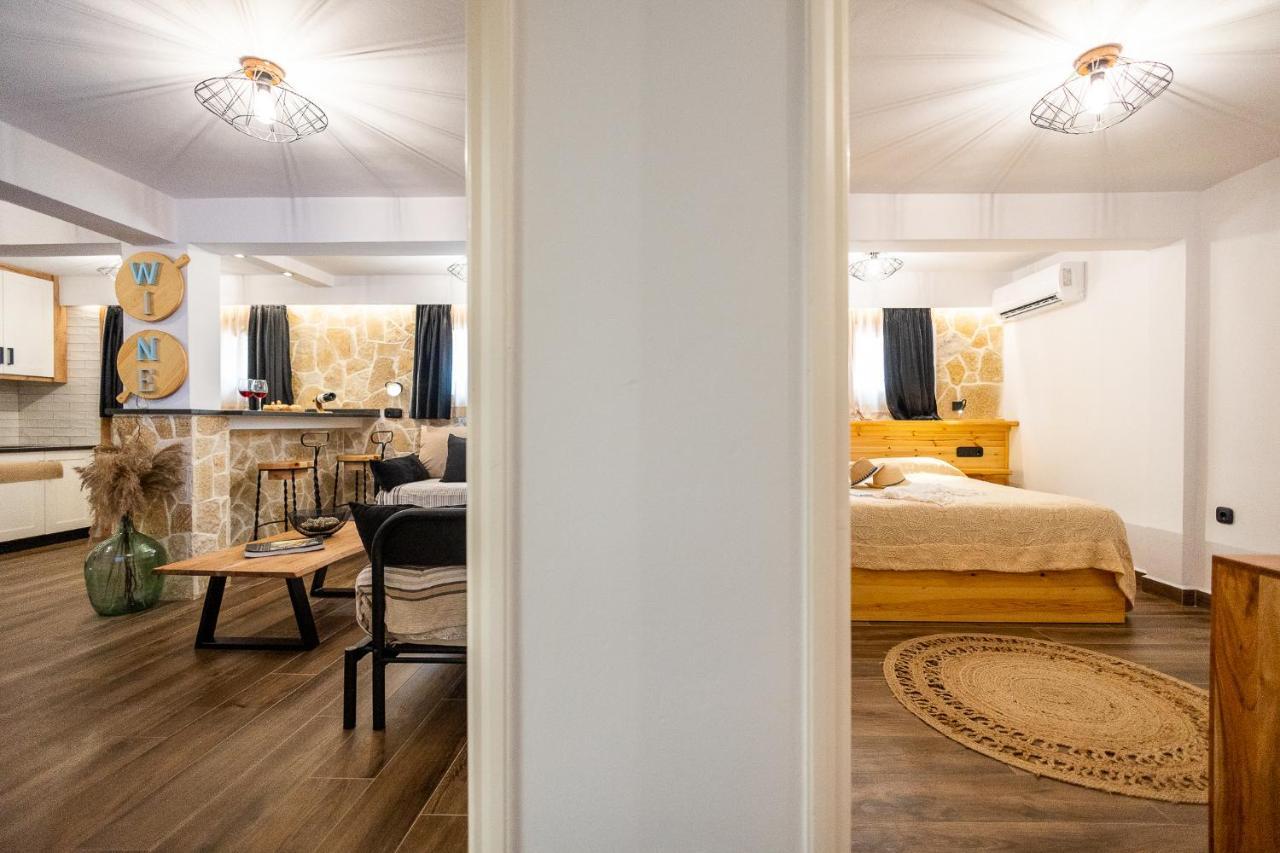 Mathraki Resort Guviá Kültér fotó