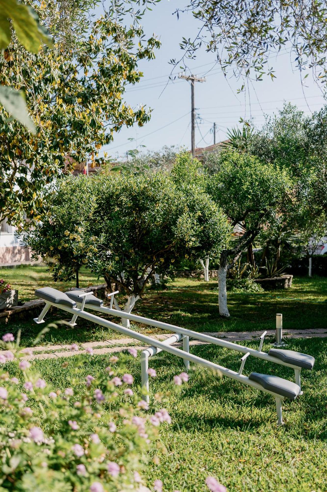 Mathraki Resort Guviá Kültér fotó